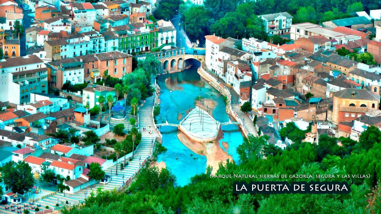 La Vieja Parra Guest House La Puerta de Segura Bagian luar foto