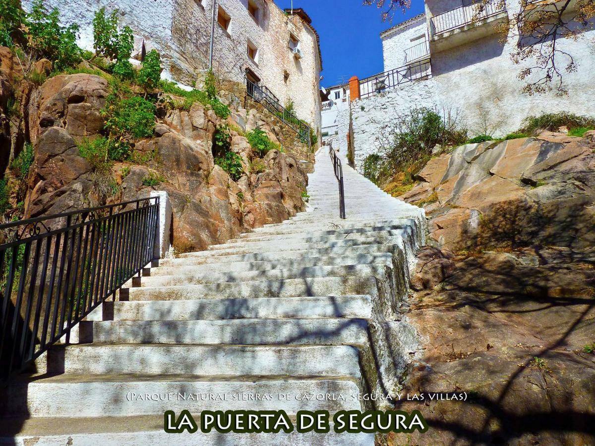 La Vieja Parra Guest House La Puerta de Segura Bagian luar foto